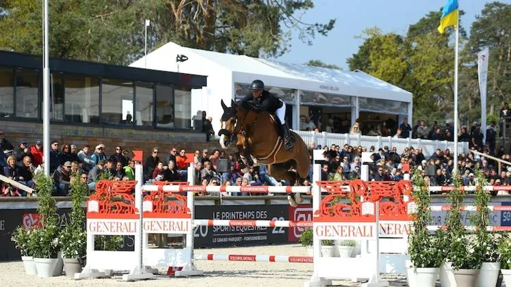 Pénélope Leprevost et Texas dans la finale du championnat de France Pro Élite en 2022