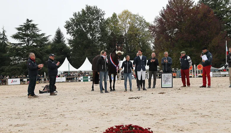 Le fantastique Piaf de B'neville alias Ben ovationné