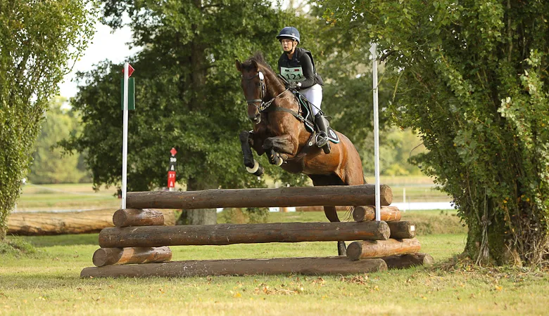 Jeanne Chauvel et Iggy Pop démonstratif sur le cross