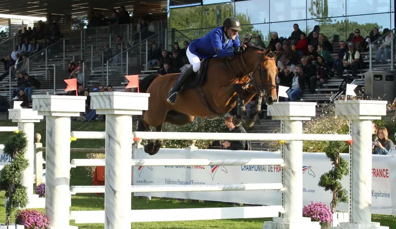 Malgré une faute en première manche, Guillaume Foutrier et Sparco de Virton ont conclu leur belle saison sur une médaille d'argent.