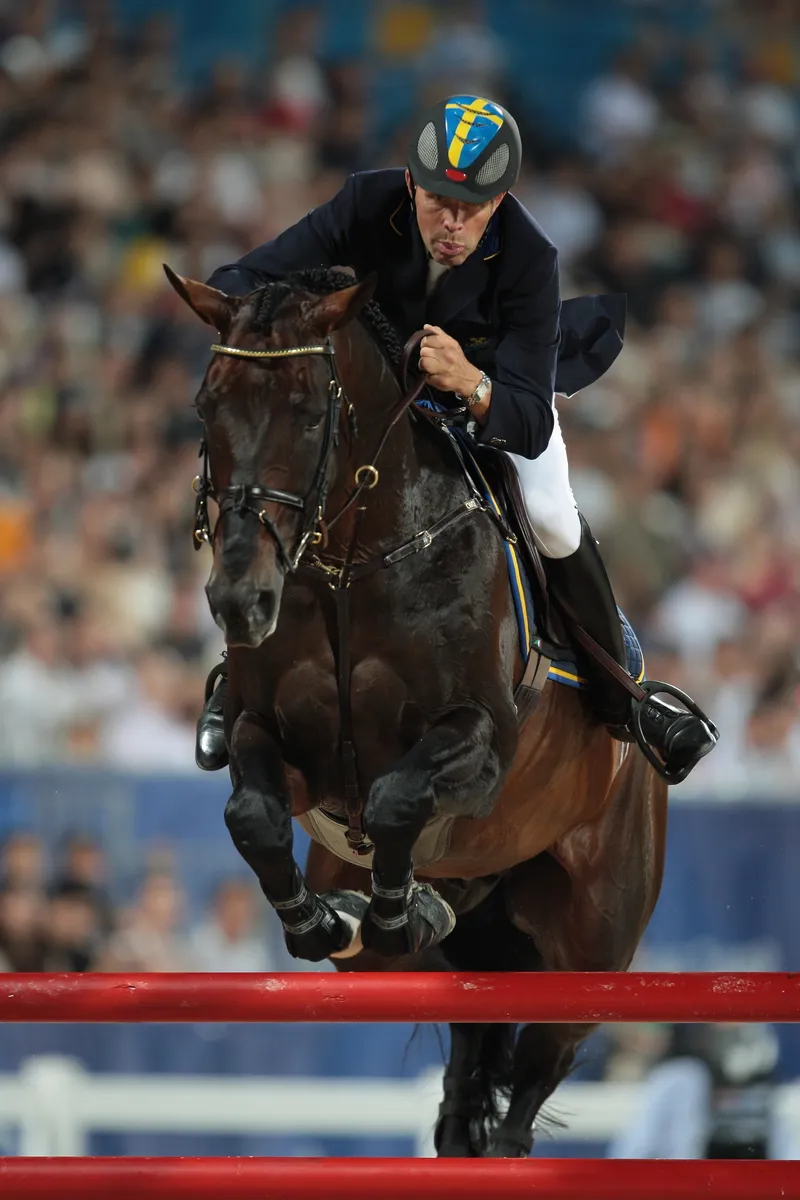 Ici aux Jeux olympiques de Hong-Kong en 2008 avec Peter Eriksson, Jaguar Mail est encore quatrième du classement des meilleurs pères de complet cette année.