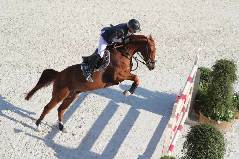 Julien Épaillard et Calgary Tame ne plein vol.