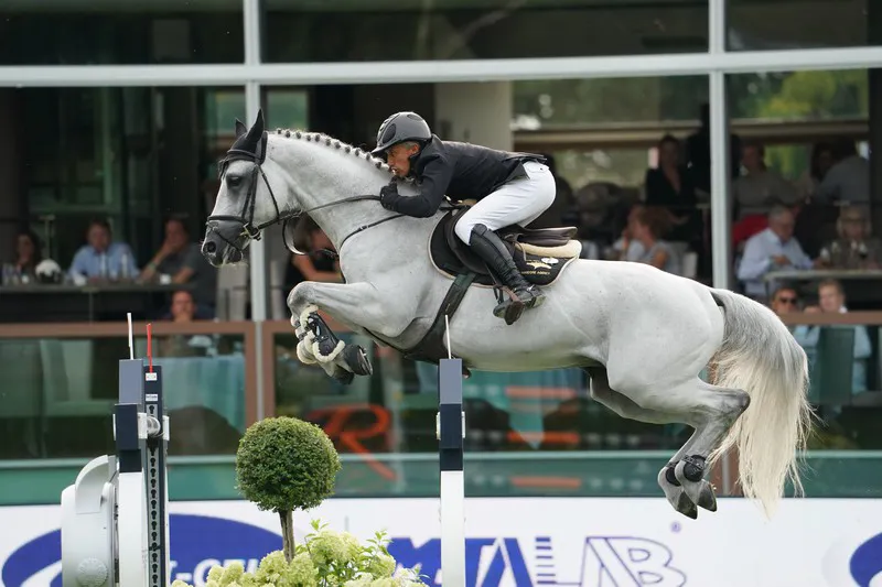Olivier Robert, ici sur son généreux Vangog du Mas Garnier, a accompli la meilleure performance française.