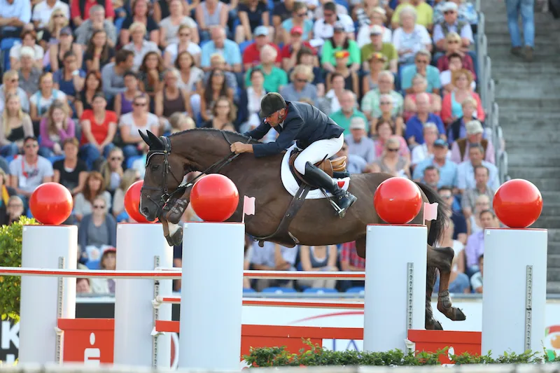 Deux fautes et du temps pour Jérôme Hurel et Quartz Rouge.