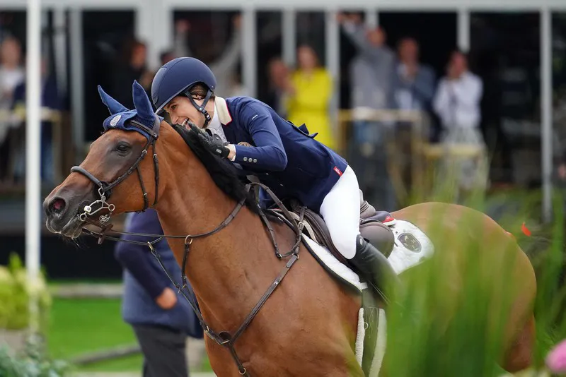 RMF Zecilie et Jessica Springsteen.