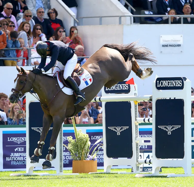 Victorieux vendredi du Grand Prix de France Longines, Patrice Delaveau et Aquila*HDC ont offert un beau sans-faute à la France, après avoir lâché cinq points en première manche.