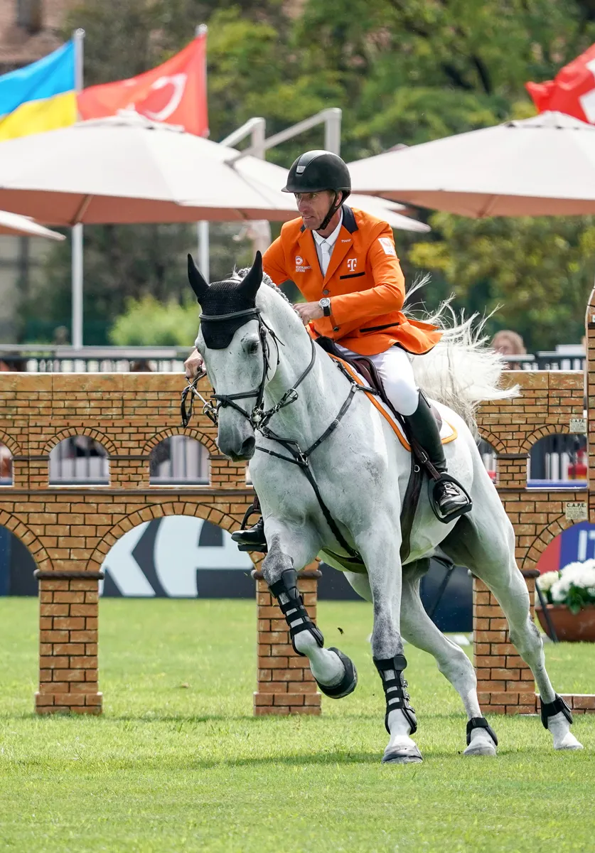 Jur Vrieling et Long John Silver aux championnats d’Europe de Milan.