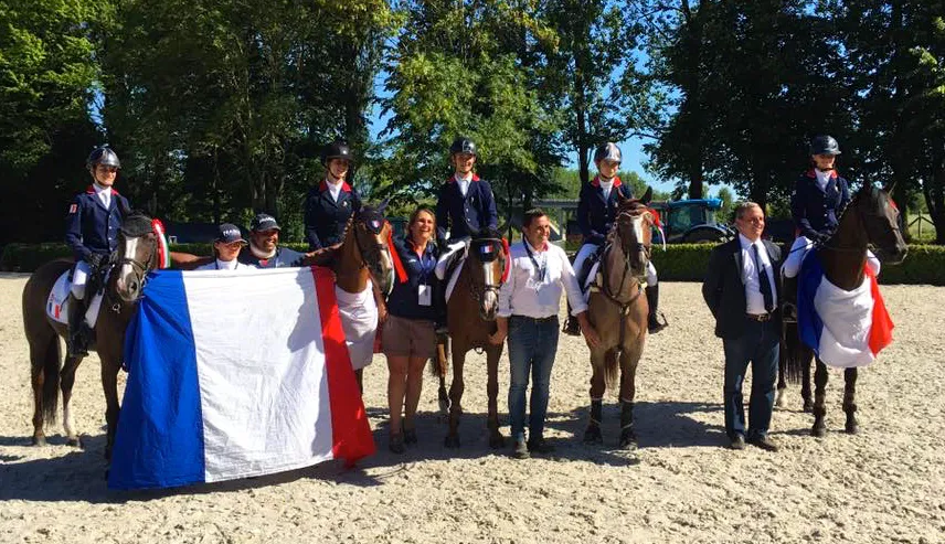 L'entraîneur des champions de concours complet, Emmanuel Quittet, assure qu'il ne s'est "jamais imaginé repartir sans cette médaille".