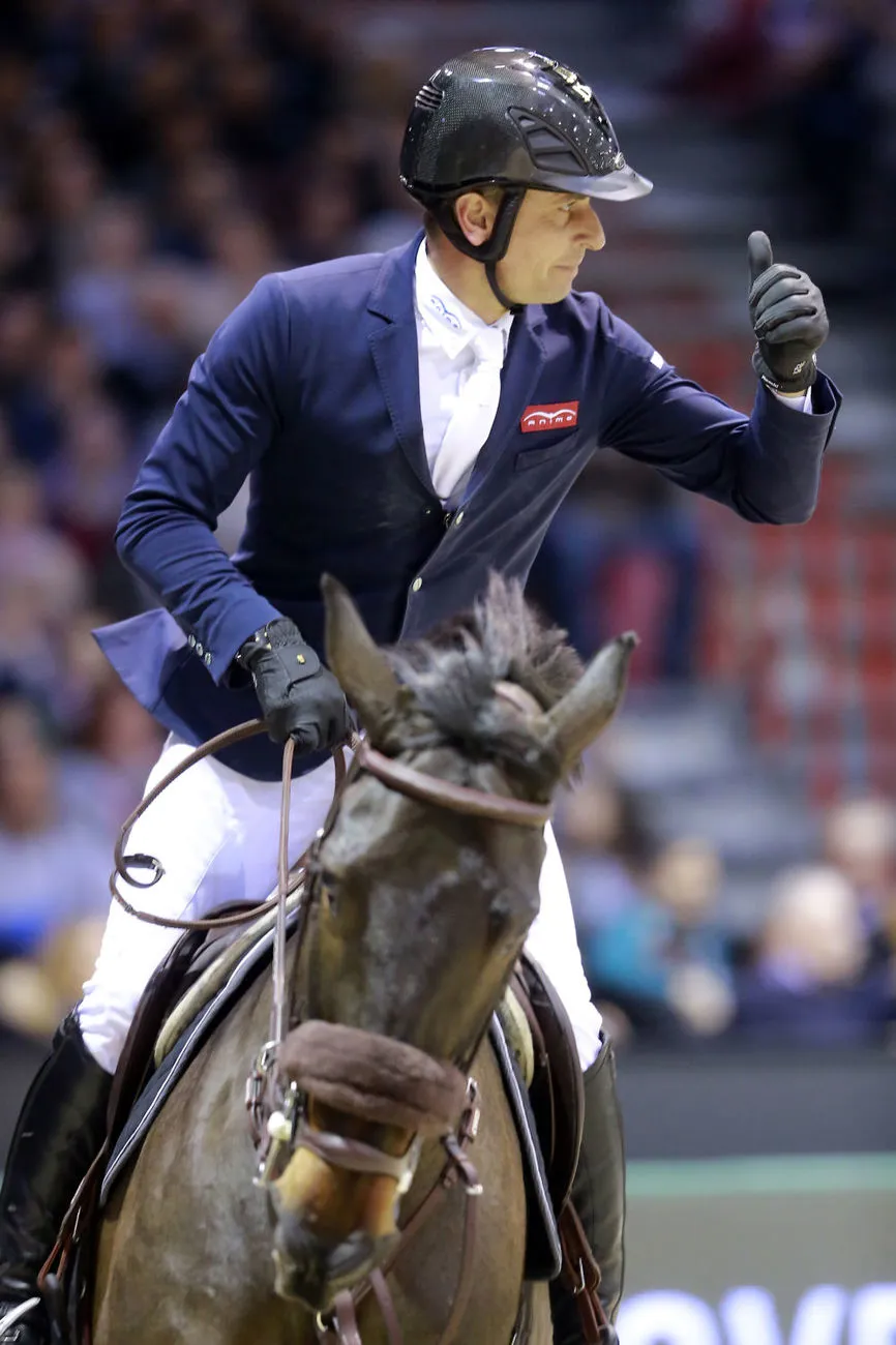 Parmi ses récentes performances, Julien Épaillard a notamment remporté le Grand Prix dominical du CSI 5*-W de Bordeaux.