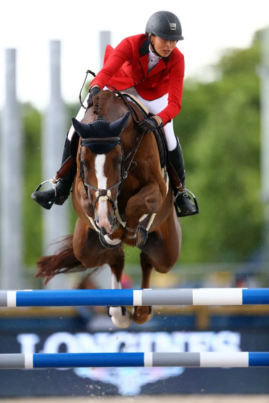 Anna Kellnerova et Classic au Longines Paris Eiffel Jumping.