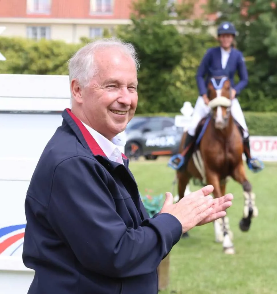 résident du Comité régional d’équitation (CRE) des Hauts-de-France, est à l’initiative du projet et conseille les équipes de Lille Grand Palais