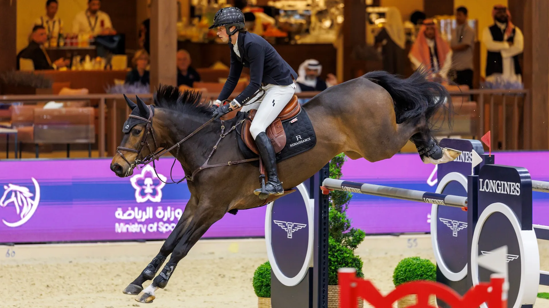 N’ayant jamais figuré au-delà du onzième rang en finale du circuit indoor, Martin Fuchs va devoir se relever pour conserver cette statistique. 