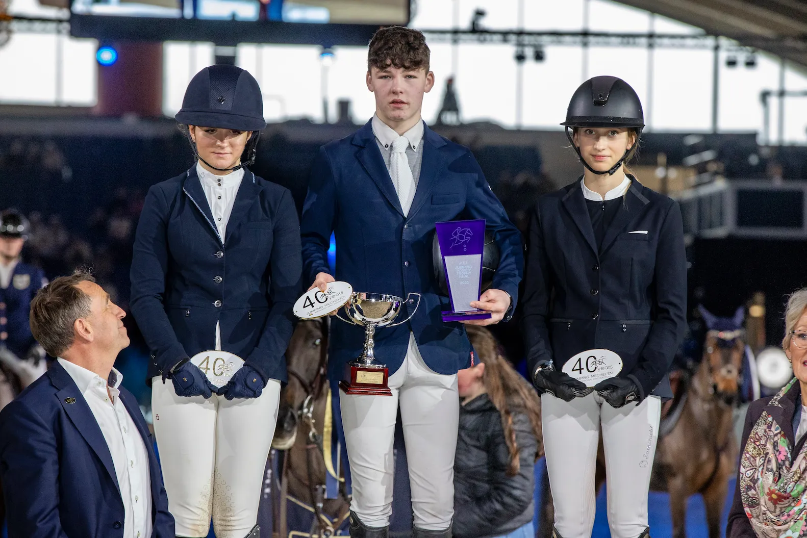 Le podium de cette finale du Jumping Ponies Trophy, emmené par Ben Walsh!