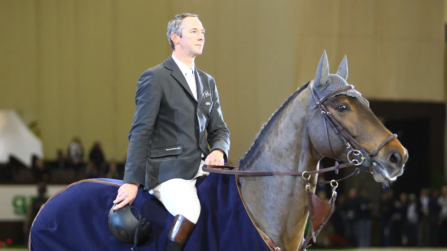 Patrice Delaveau et son prodigieux bai brun lors de la remise des prix, en 2012.