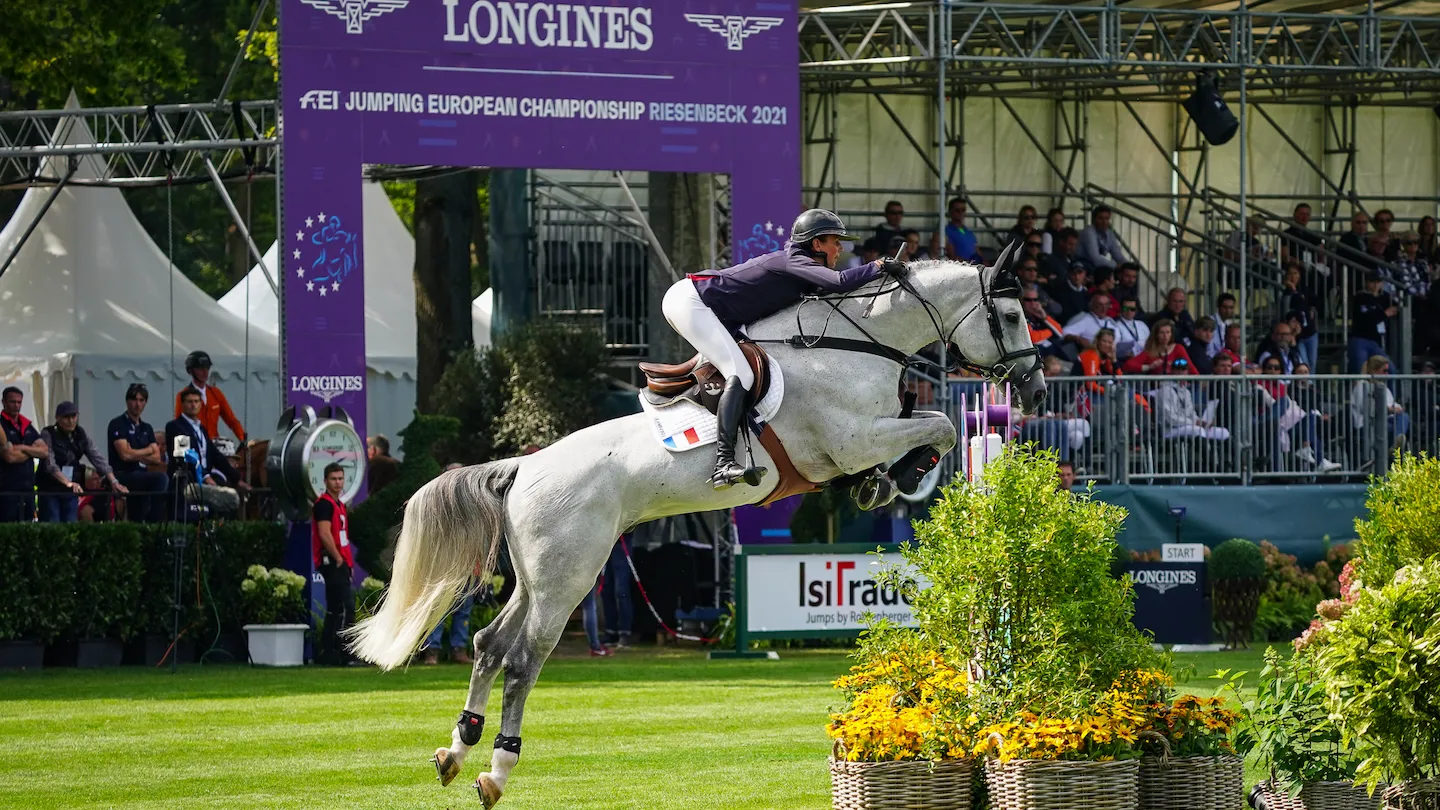 L’étalon a notamment représenté la France aux Européens de Riesenbeck, en 2021. 