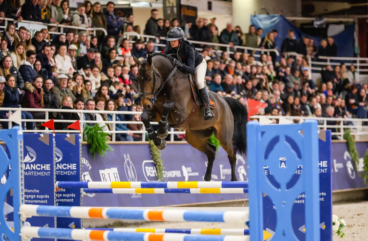 La Tour du Rouet avec Pénélope Leprevost, cavalière d’élite du GFE.