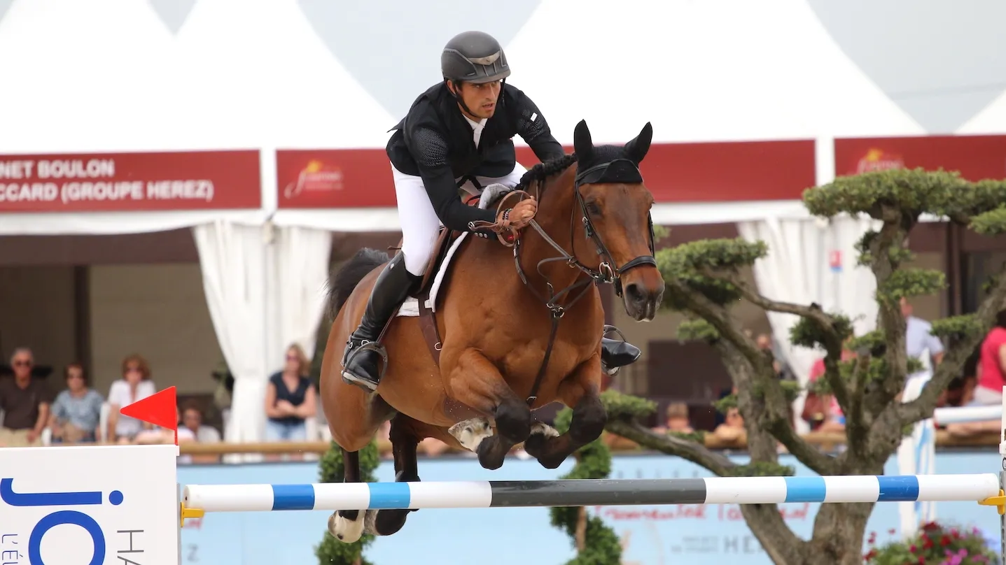 Victor Bettendorf et Mr Tac sur le chemin de la victoire dans leur premier Grand Prix 4*. 