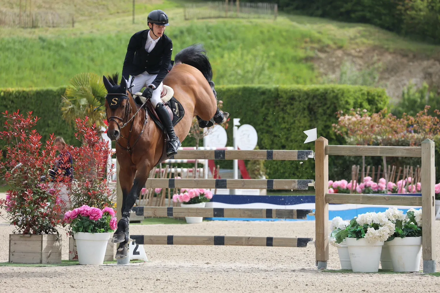 Nouvelle belle performance de Dylan Levallois, deuxième de la Chasse avec Artiste de l'Abbaye.