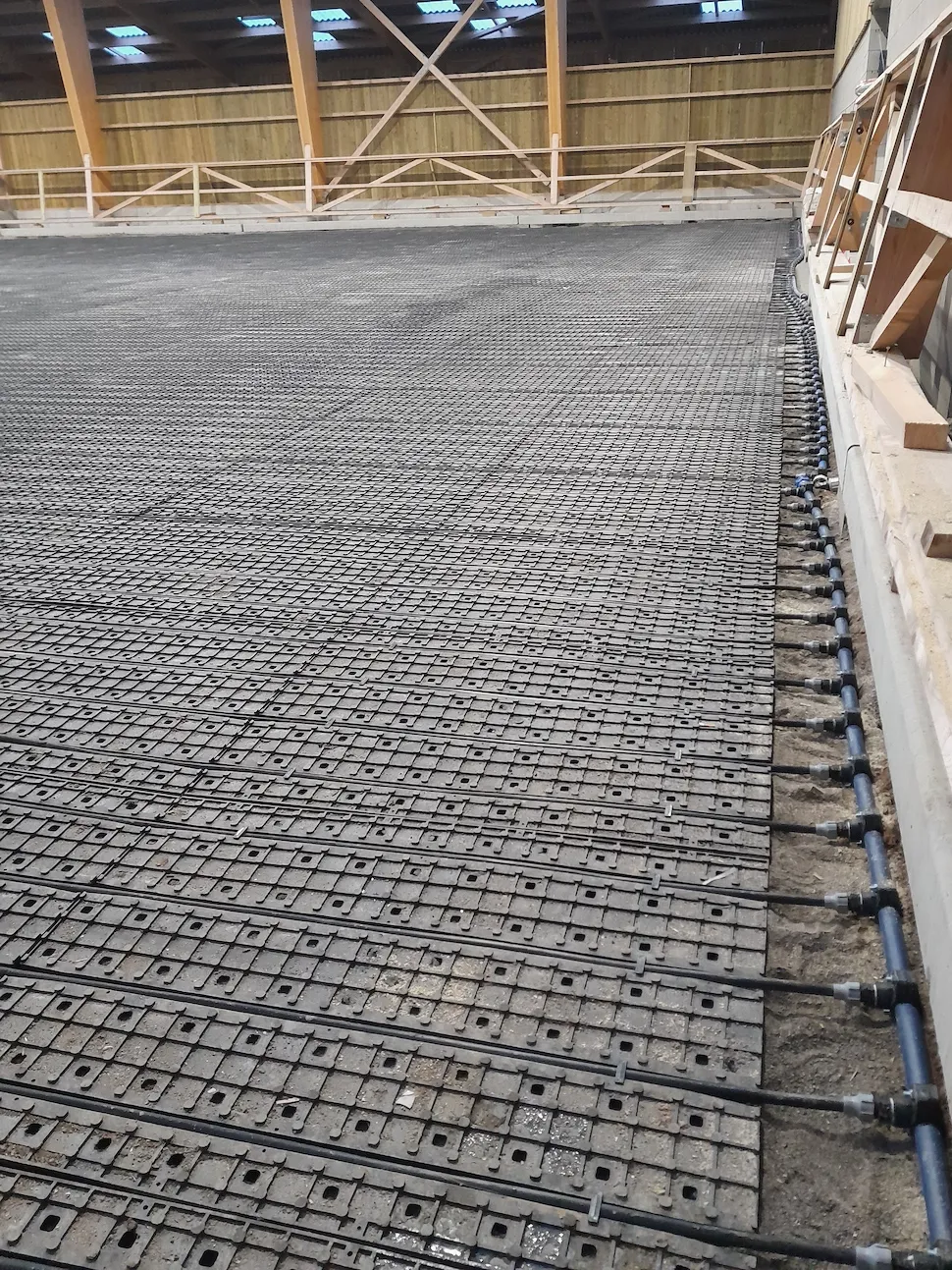 Les dalles de stabilisation – permettant ou non une subirrigation – fleurissent de plus en plus sur les chantiers de rénovation.