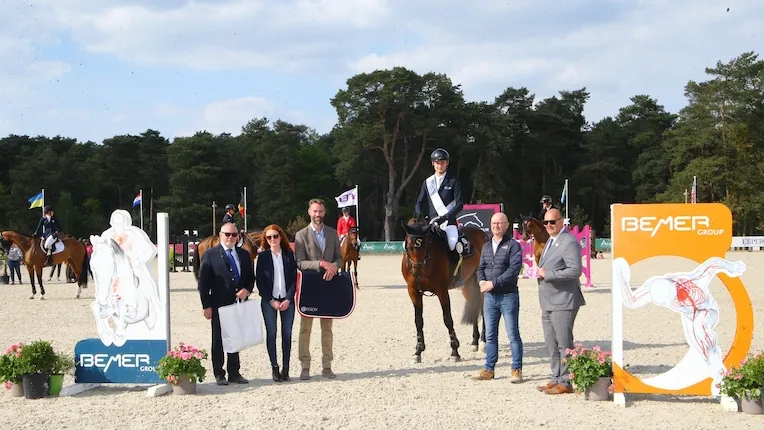 Auteur du seul des trois sans-faute en première manche, Dylan Levallois écope d'une barre au barrage qui le hisse à la troisième place de l'épreuve