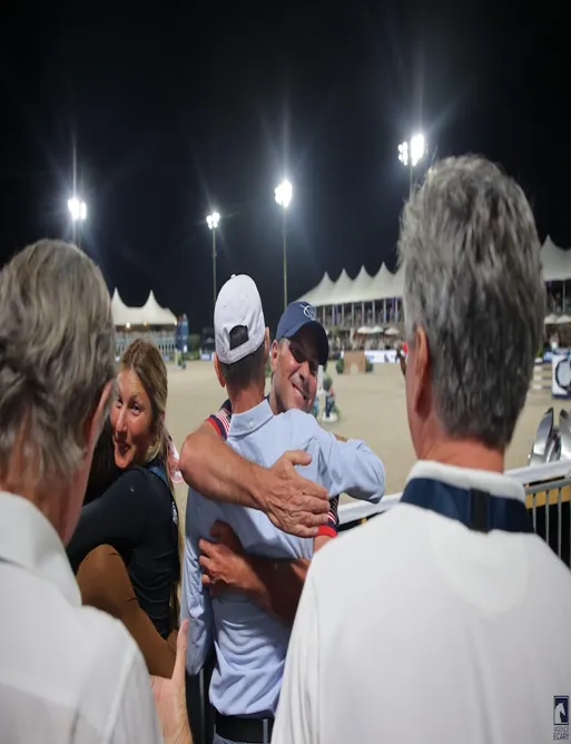 La joie du clan de Karl Cook sur le kiss and cry.