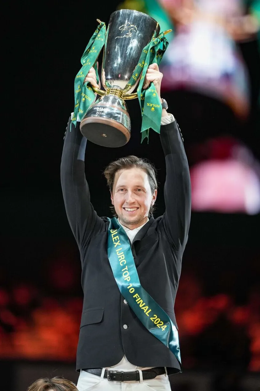 Martin Fuchs a soulevé le trophée du Top Ten ce soir.