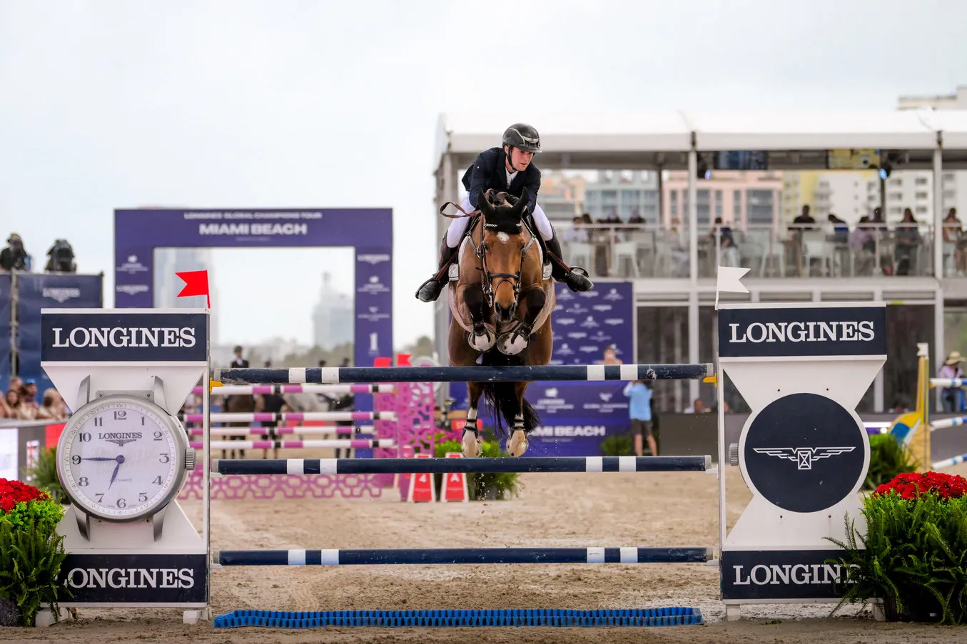 Avec Luna van het Denehof, qu'il forme depuis ses sept ans, le jeune Gilles Thomas a pris la troisième place de ce Grand Prix.