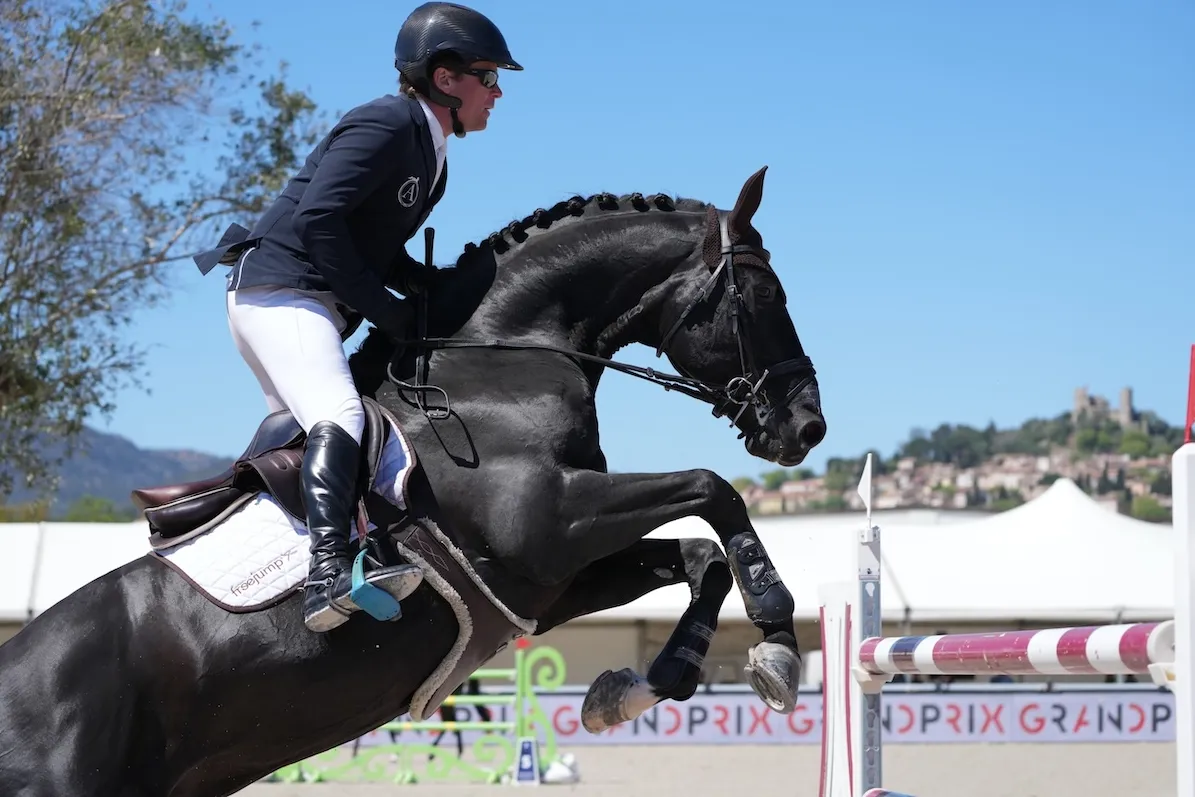 Axel Van Colen ancien partenaire de Darkhorse Brimbelles lors du CSI 3* de Grimaud en 2023. 