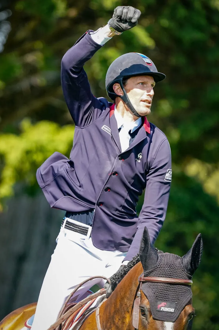 Comme Jérôme Guéry pour les Belges, Kevin Staut et Visconti du Telman ont sorti le dernier sans-faute de l'équipe de France.