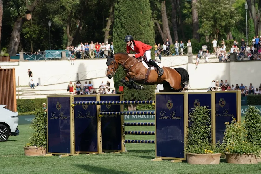 Pieter Devos et Casual DV.