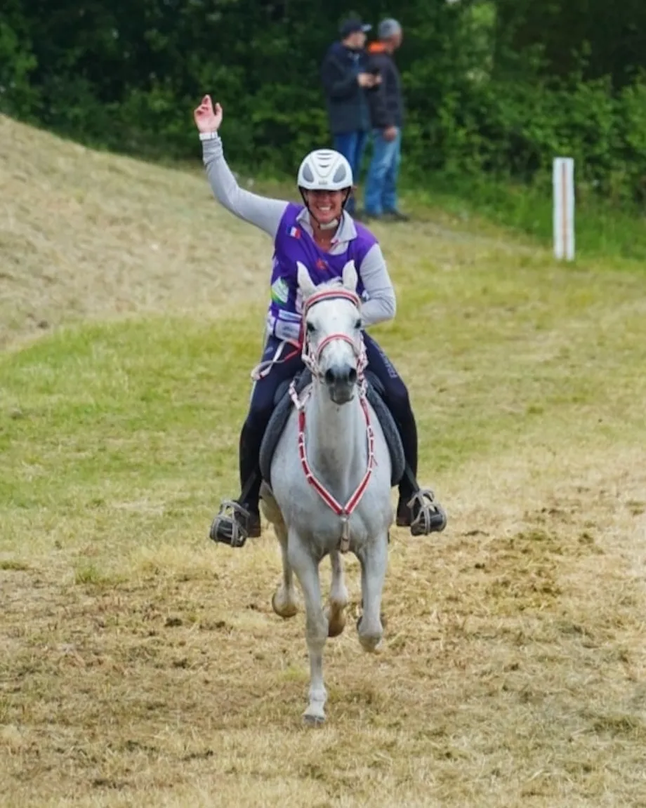Mélody Théolissat en selle sur Diva de Jalima, le 18 mai 2023