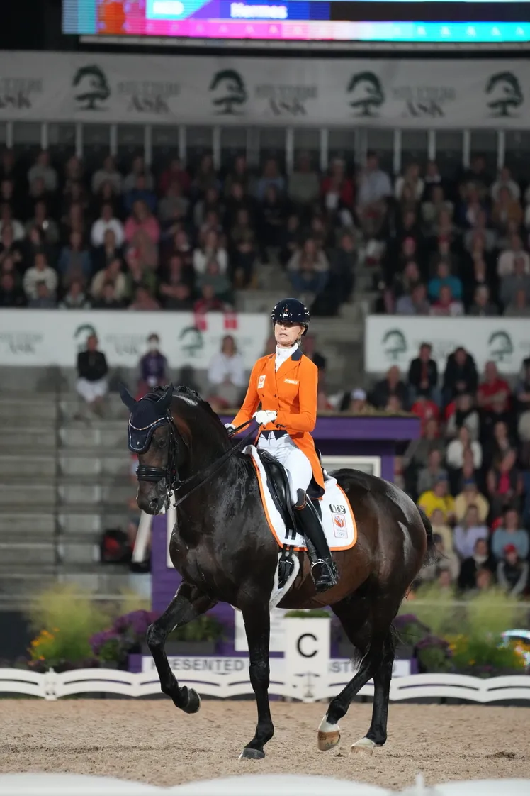 Avec un Hermès très tendu, Dinja van Liere a dû se contenter du troisième rang
