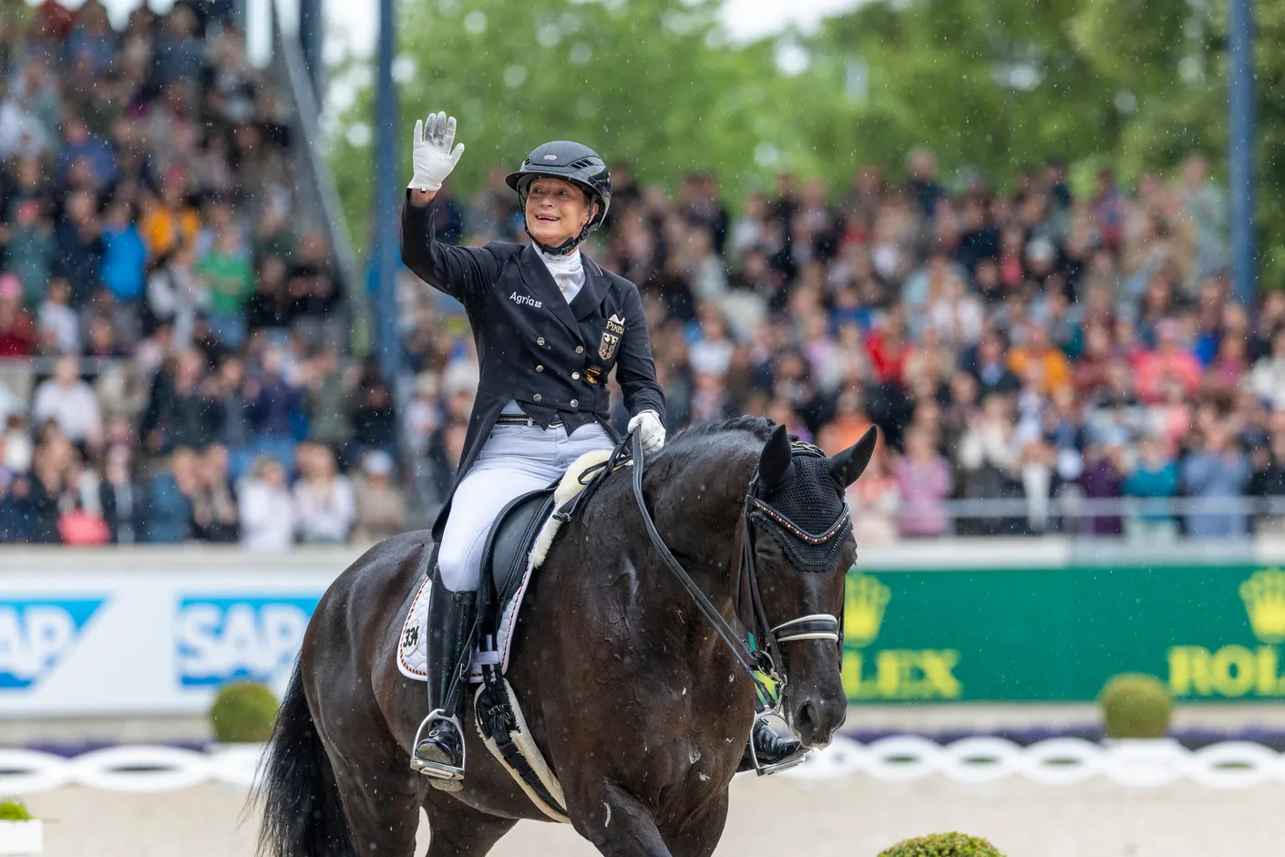 Portée par Isabell Werth, qui pourrait conclure la semaine avec vingt-quatre titre européens, l’Allemagne tentera de décrocher l’or continental pour la vingt-sixième fois