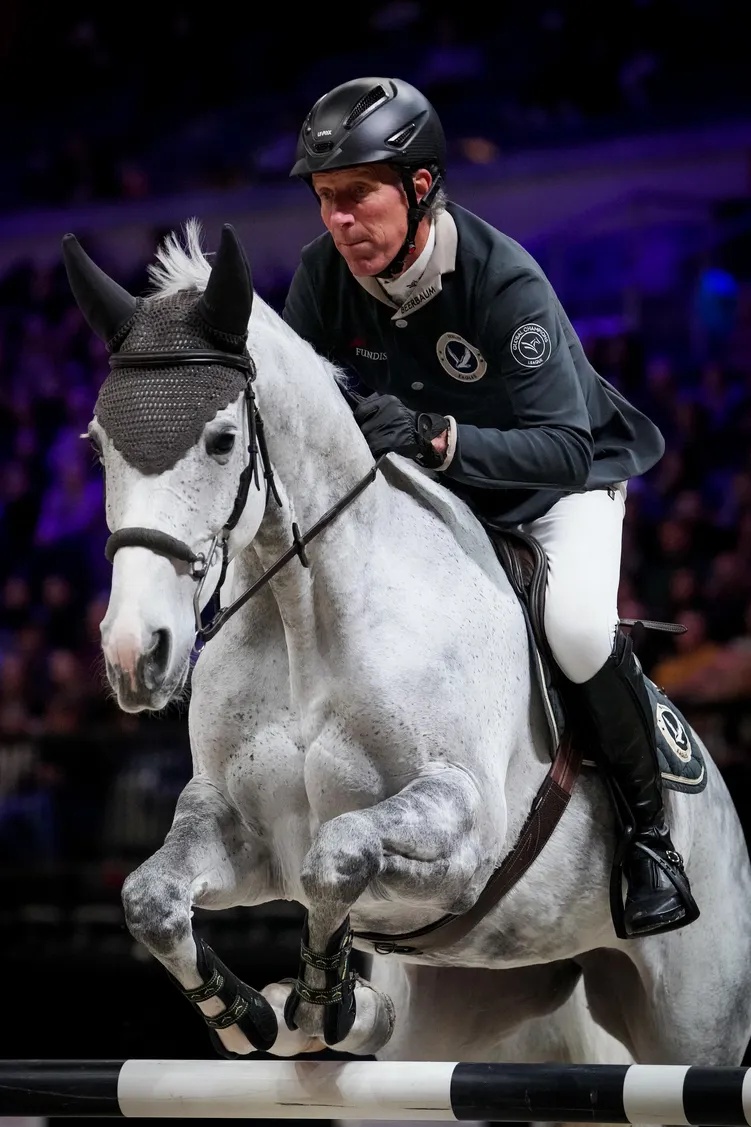 Le quadruple champion olympique Ludger Beerbaum a réalisé la meilleure performance de son équipe hier soir en ne commettant qu'une faute.