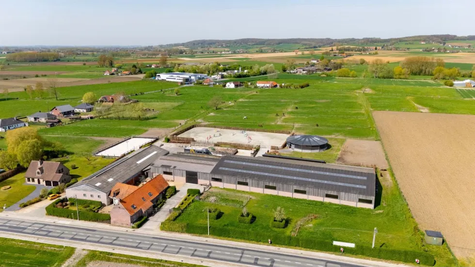 Gelegen op een goed bereikbare locatie in de mooie Vlaamse Ardennen