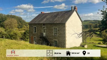 À quelques kilomètres d’Évaux-les-Bains, ce domaine d’un seul tenant offre un cadre privilégié pour un projet d’élevage ou de vie à la campagne.