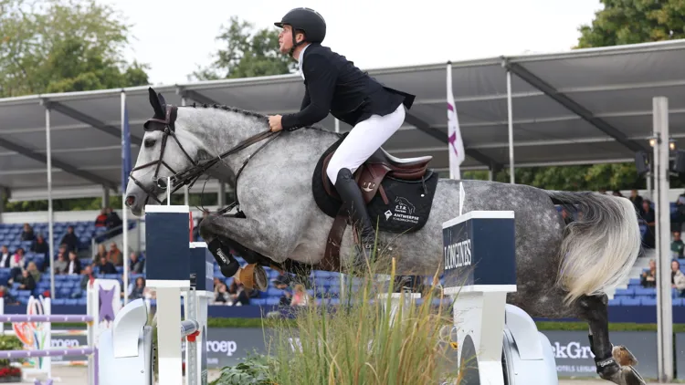 Zangersheide-merrie Crazy Music Royal Z wint Silver League Grand Prix