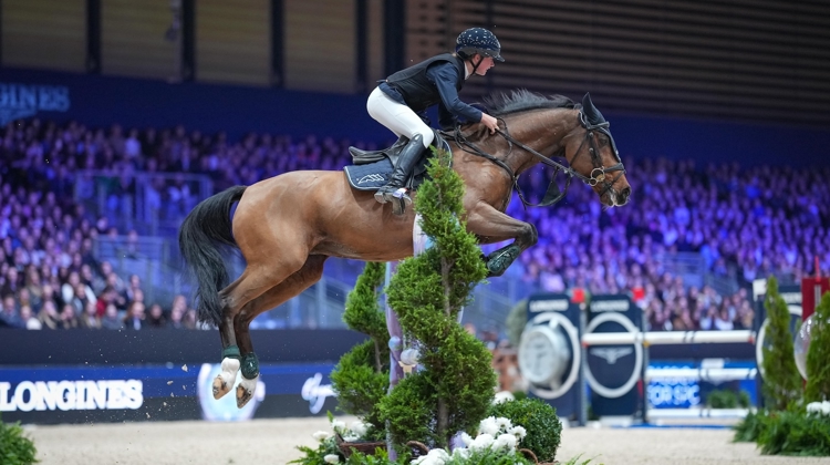 Lieselot Kooremans et Elando van de Roshoeve se sont octroyé la victoire du Jumping Ponies Trophy de Lyon.