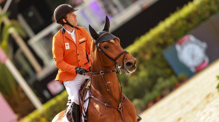 Avec deux médailles de bronze individuelles, décrochées aux Jeux olympiques de Tokyo en 2021 et aux Mondiaux de Herning en 2022, Maikel van der Vleuten et Beauville NOP forment le couple leader de l'équipe des Pays-Bas.