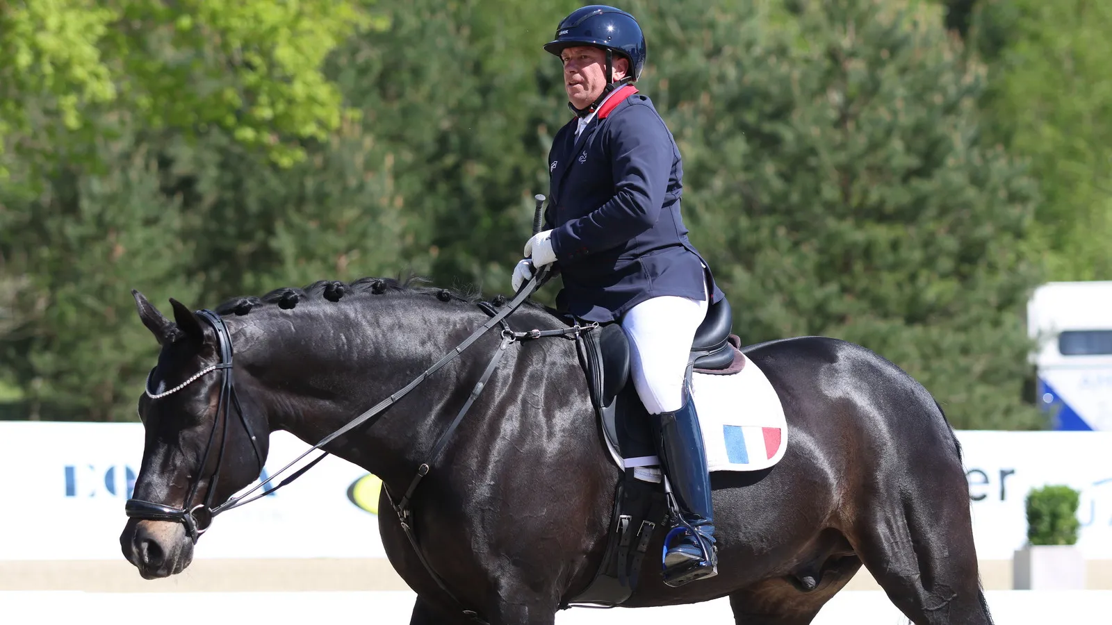 Le para-dressage tricolore a tenu sa revue d’effectif au Printemps des sports équestres de Fontainebleau