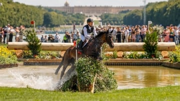 L'Allemand est désormais le seul cavalier de concours complet à compter trois médailles d'or olympique individuelles.