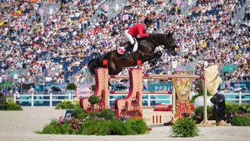 Pius Schwizer et Vancouver de Lanlore lors des Jeux olympiques de Paris 2024 à Versailles.