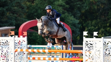 Mélina Massias / Studforlife Fils d’Untouchable M, Invincible Riverland a été sacré champion des chevaux de six ans à la Grande Semaine de Fontainebleau en septembre dernier sous la selle de Robin Le Squeren.