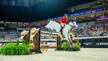 Kent Farrington et Greya sont toujours en tête au Texas
