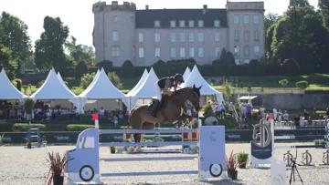 Alexa Ferrer a remporté la première épreuve majeure du CSI 4* de Mâcon Chaintré avec Fleur d’Oz*Vitalhorse