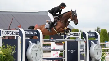 Alexa Ferrer et Vitalhorse Naiade d'Elsendam ont remporté aujourd'hui le Grand Prix du CSIO 3* de Kronenberg.