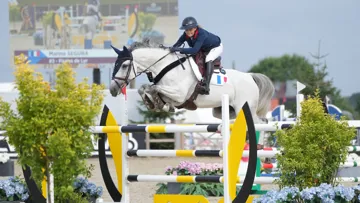 Avec Fisalys de Lyr, Marine Segura pointe est deuxième chez les Juniors.