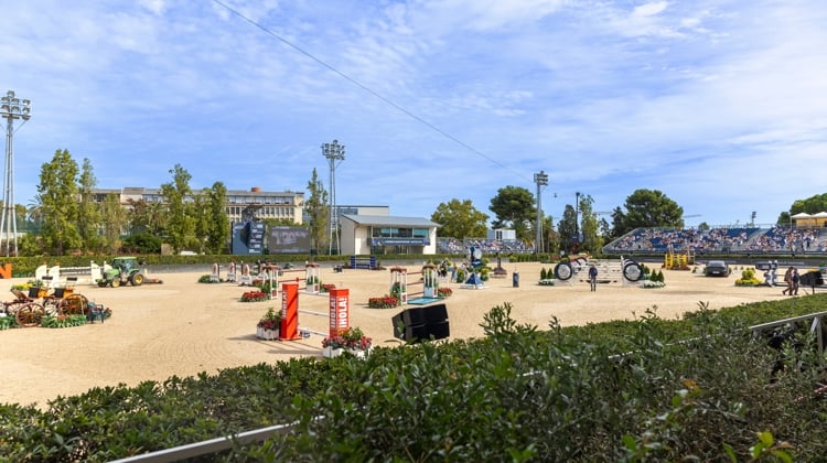 Si le sol de la piste principale du Real Club de Polo de Barcelone a été jugé plutôt positivement par les cavaliers, il n’en est rien du paddock et des carrières annexes.