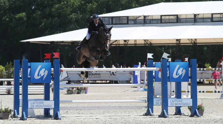 En mai, Mathieu Billot a remporté la manche du Grand National de Deauville sur Villas