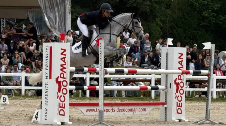 Gemma Stevens a remporté le CCI 4*-L de Chaumont-en-Vexin aujourd'hui avec Flash Cooley.